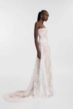 Tokyo Customized White Strapless Wedding Dresses Sleeveless Lace Zip Back Bridal Gowns A-Line Court Train Wedding Gowns 2026
