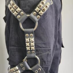 UYEE Gothic Leg For Jeans Harness Black Hip Hop Leg Strap Unisex PU Leather Rivet Belt Leg Ring Gaiter Harness Punk Belt