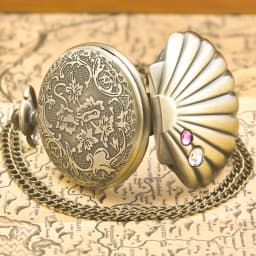 Vintage Bronze Steampunk Shell Carved Quartz Pocket Watch Necklace Pendant Clock Chain Men Women Chain Gift