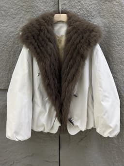 Fur Jackets Winter Natural Real Fox Fur Coat Detachable Collar Short Coat Women Loose White Duck Down Jacket Warm Fur Parka