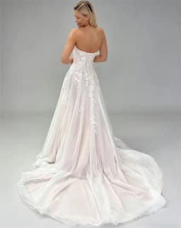 Customized Boho Sweetheart A-line Tulle Wedding Dresses Sleeveless Lace Appliques Bride Dress Long Bridal Gown vestidos de novia