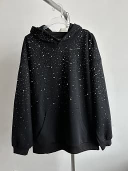 [EAM] Black Rhinestones Shining Thick Sweatshirt New Hooded Long Sleeve Women Big Size Fashion Tide Spring Autumn 2026 1DJ0096