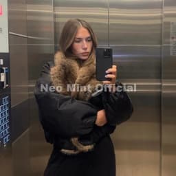 Neo Mint Trendy 2026 Fur Collar Bomber Jacket Women Winter Warm Padded Coat Parkas Luxury Brand Quilted Puffer Jackets Overcoats