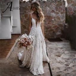 Customized A-Line Bride Dresses V Neck Spaghetti Strap Court Train Lace Wedding Dress For Woman Wedding Dress Vestidos De Novia
