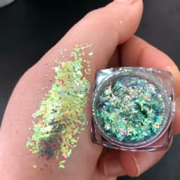 12 Colors Chameleon Glitter Flakes Irregular Untra-Thin Chameleon Yuki Glitter Sequins Mirror Effect Manicure Chameleon Sequins