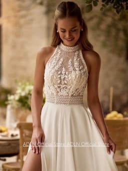 Ivory Wedding Dress Boho Bridal Gown Customized Halter Sleeveless Backless Lace Applique Split Chiffon Bride Dresses