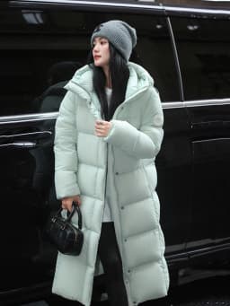Winter High Quality Long Hooded Down Jacket Women White Duck Down Warm Thick Outwear Female Loose Parker Knee Length Down Jacket