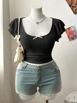 Plus Size Women's Ruffle Sleeve Scoop Neck Crop Top with Bow Detail