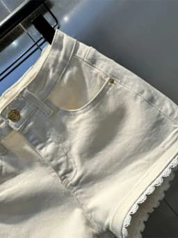 Korean Fashion White Denim Patchwork Lace High Waist Wide Leg Shorts Women Summer Vintage Washed Jean Short Pants Casual Popular