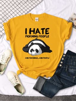 T-Shirts Cat Is Looking At The Cup Lovely Printed T Shirt For Woman Goth Korean Style Women Clothes Funny Vintage Womens Tshirt
