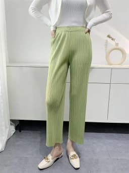 Miyake Pleated Loose Plus Size Pants Female 2025 Summer New High-end Thin Wide-leg Casual High Waist Pleated Straight Pants Thin