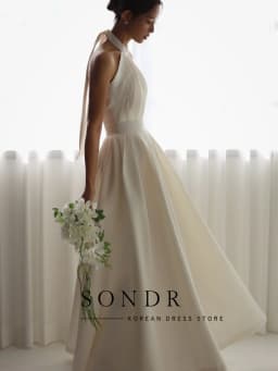 Sondr Elegant Halter Backless Evening Dress Korean Wedding Photo Shoot Floor Length Ivory Pleat Party Event Gown Customized