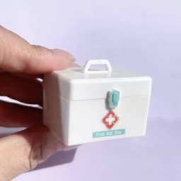 1/12 Dollhouse Miniature Simulation Medicine Box Emergency Case Model Toys Dollhouse Living Room Decoration Micro Scene Ornament