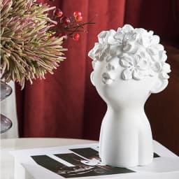 Abstract Art Doll Butterfly Statue, Interior Decoration, Living Room, Office, Wine Cabinet, Modern Home Decoration, Resin Crafts