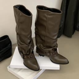 Punk-Style Belt Buckle Mid-Calf Boots for Women Square Heel Motorcycle Boots Pu Leather Pleated Boots Street Retro Riding Boots