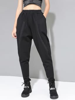 [EAM] High Elastic Waist Black Split Joint Harem Trousers New Loose Fit Pants Women Fashion Tide Spring Autumn 2026 1A528