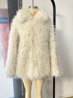Faux Fur Coats Women Solid Fur Jacket Oversize Scarf Round Neck Long Sleeve Open Stitch Thick Warm Fur Casual 2025 Autumn Winter