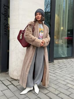 Luxury Faux Fur Maxi Coat Chic Open Front Stand‑collar Long Sleeve Oversized Outerwear Winter Women Fashion Autumn Warm 2026 New