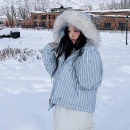 Korean Striped Bow Pattern Cropped Padded Jacket for Women Winter Hooded Coat with Faux Fur Collar Woman Sweet Thick Warm Parkas