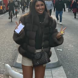 QUEENTINA Winter New Women's Cold Real Fox Fur Coat With Collar Especially Overcoat Leather Female Natural Plus Size 2023 Luxury
