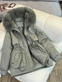 Women's Short Thickened Fleece Lined Cotton Jacket Winter New Style Commute Simple Style Loose Fit Zipper Pocket Hooded Coat