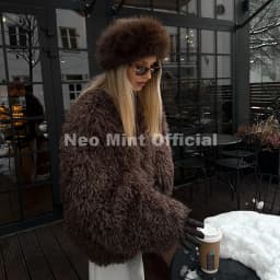 Neo Mint Winter 2026 Hot Chocolate Fluffy Chunky Sheep Fur Coat Women Oversized Overcoat Outerwear Ins Street Fashion Fur Jacket