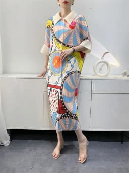 Miyake Pleated Women's Dresses Mid-length Printed Dresses Loose Plus Size Bat Sleeve Fashion Casual Skirts 2024 Early Spring New