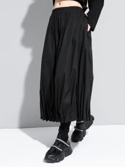 [EAM] High Elastic Waist Black Pleated Split Wide Leg Trousers New Loose Fit Pants Women Fashion Tide Spring Autumn 2026 1DA618