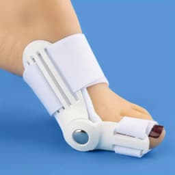 Big Toe Hallux Valgus Orthosis Day and Night Style Shoes for Men and Women with Overlapping Toes Big Toe Eversion Orthosis