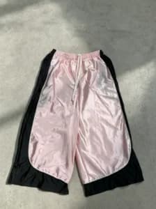 Retro Contrasting Bright Seven inch Mid Length Pants with Drawstring and Elastic Waistband, Wide Legs, Loose Fit Sports Shorts
