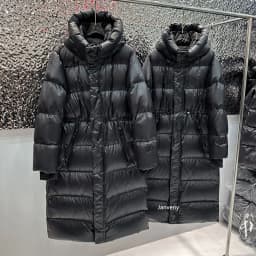 Janveny 2026 New Winter Extra Long Hooded 90% White Duck Down Jacket Women Ultra-Thick Warmth Black Glossy Fluffy Puffer Coat