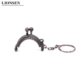 Mini Cute 4cm Metal Coin Purse Bag Change Purse Frame With Keychain 5 Colors Frame Kiss Clasp Lock DIY Craft Wallet Accessaries
