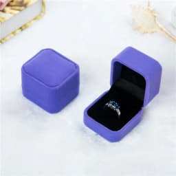 10pcs Felt Fabric Ring Box Jewelry Packaging Box Diamond Ring Earrings Storage Box Jewelry Gift Packaging Box 5.5X5X4cm