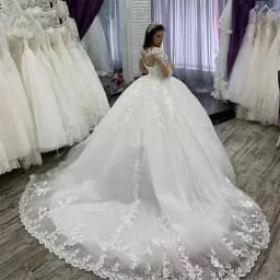 Customized Elegant Long Sleeves Plus Size Wedding Dress White Robe De Mariee 2026 Appliques Lace Bridal Gowns Vestido De Novias