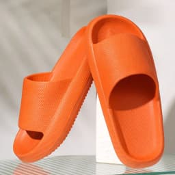 Home-use men's and women's thick-soled couple's household quiet-sounding bathroom slip-on shoes with a feces-sensing feature