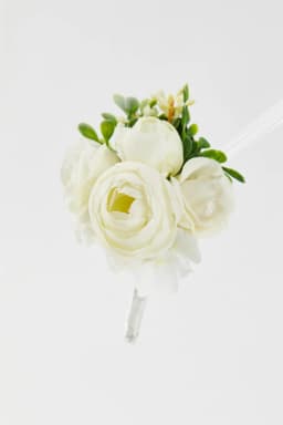 White Brooches Man Suit Shirt Collar Lapel Pin Brooch Pins Wedding Party Accessories Bridesmaid Bracelet Flowers Corsages Flower
