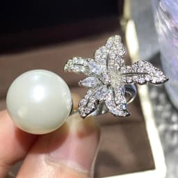 Huitan Aesthetic Flower Adjustable Finger Ring Female Brilliant Zirconia Jewelry for Engagement Ceremony Delicate Accessories