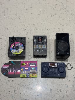 DJ pioneer audio twisted egg second bullet, mixer model scene with DIY genuine
