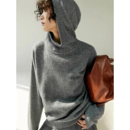 Women's Grey Hooded Cashmere Pullover Sweater High-Grade Winter Top for Autumn And Winter Season