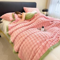 Cute Giant Panda Fluffy Fleece Blanket Fall Winter Thick Warm Faux Rabbit Fur Bed Blanket Plush Sofa Throw Cover Soft Bedspread