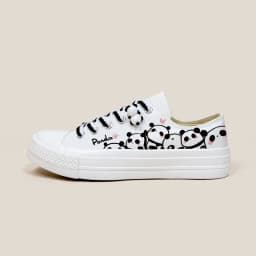Amy and Michael Lovely Anime Panda Hand Painted Canvas Shoes Kawaii Girls Students Espadrilles Woman Vulcanize Shoes