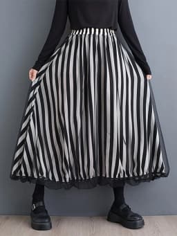 [EAM] High Elastic Waist Black Dot Printed Mesh Spliced A-line Half-body Skirt Women Fashion Tide New Spring Autumn 2026 1DJ0329