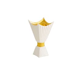 Modern Square Corner Holy Grail Incense Burner Light Luxury Aromatherapy Burner Home Living Room Desktop Decoration Ornament