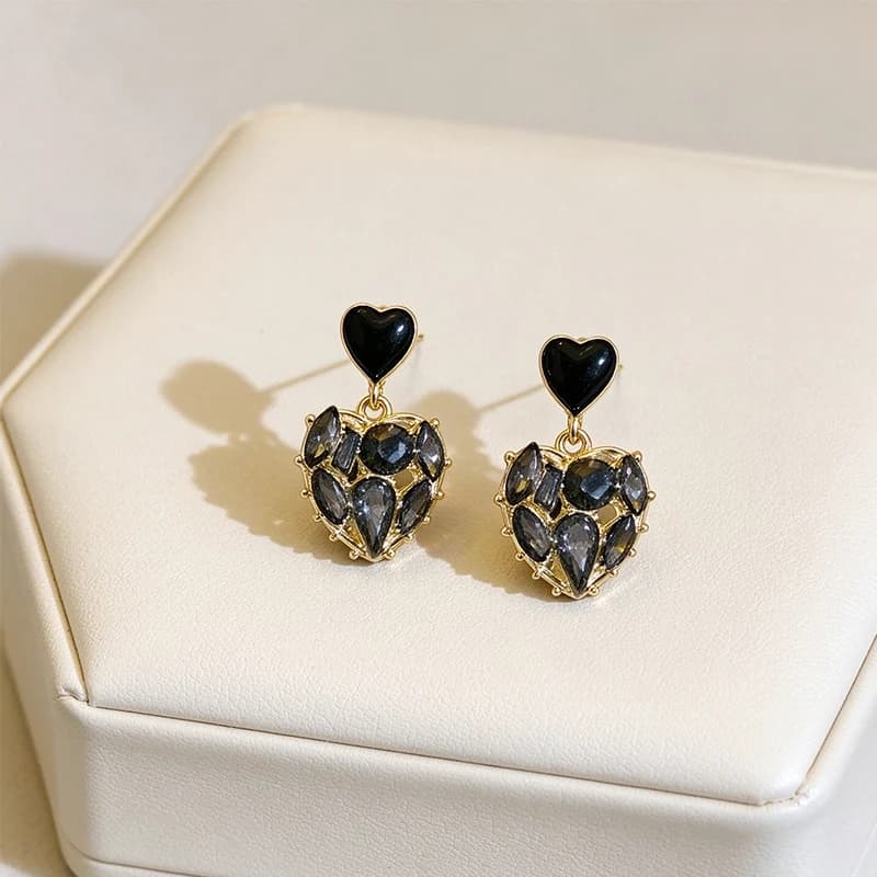 Woman's Temperament Gray Heart Shape Dangle Earrings Stud Natural Stone Craved Zinc Alloy Earrings Korean Style Evening Jewelry