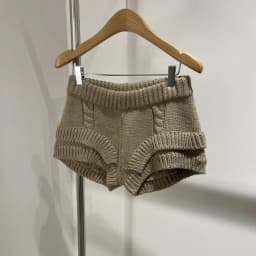 New autumn and winter collection retro knitted woolen shorts slimming and form-fitting casual shorts for women to wear outside