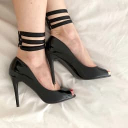UYEE 1 Pair Black O-Ring Punk Ankle Belt Elasticity Feather Anklet Unisex Alloy Pendant Accessory YK2 Belt
