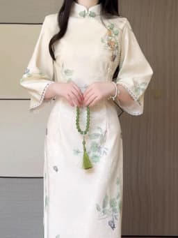 New 2026 Spring Matcha Tofu Improved New Chinese Style Flower Sleeve Long Skirt Elegant Long Qipao for Young Girls