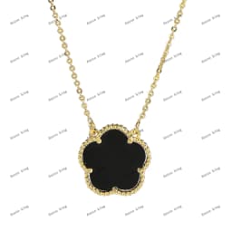 Natural Stone Shell Plant Five Leaf Flower Creative 20 Leaf Pendant Necklace Sweater Chain Women's Advanced Gift Clover