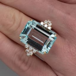 1pc Luxurious Hyperbole Women Ring Cocktail Party Ring with Huge Sky Blue Cubic Zircon Prong Setting Valentine's Gift for Wife