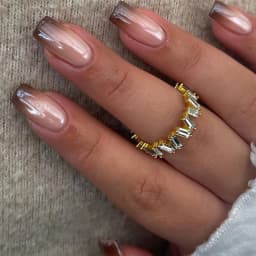 ARTAUG 24PCS Short Press On Nails Square Pink High Saturation Nails Press On Nails Summer Nails Fingertip French Trim